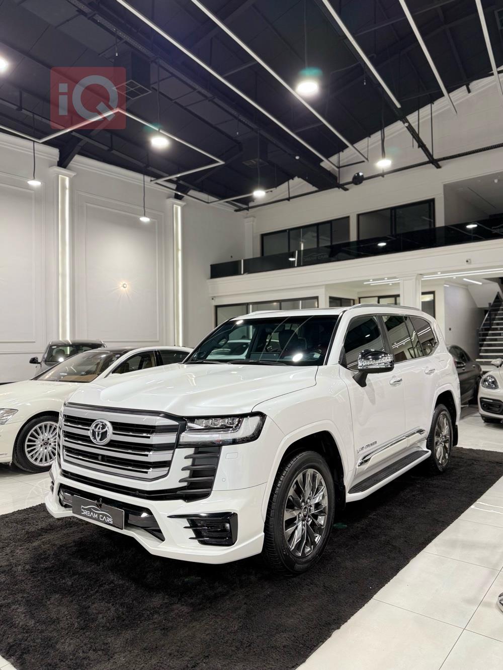 تويوتا لاندكروزر